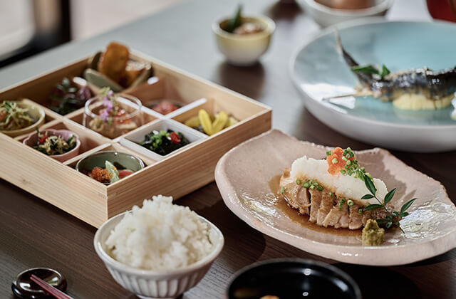 レストラン・カフェのご案内 | 長良川清流ホテル【公式】